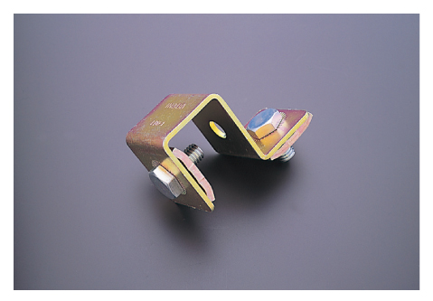 ブラケット用チャンネル取付金具